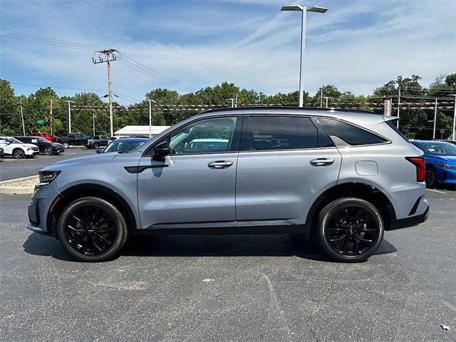 used 2022 Kia Sorento car, priced at $30,590