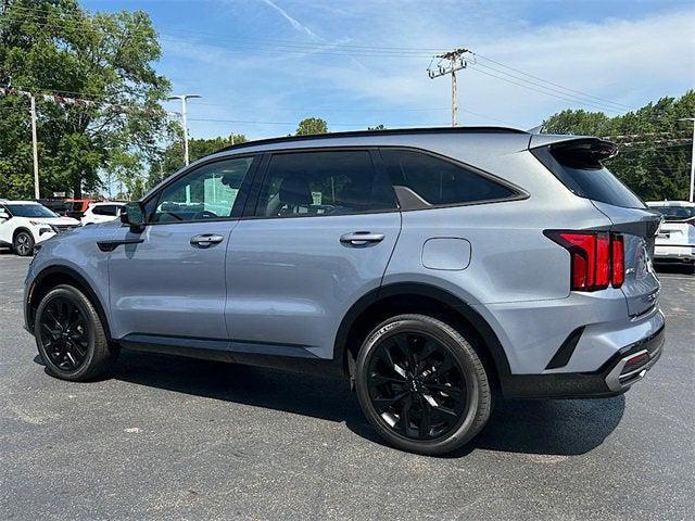 used 2022 Kia Sorento car, priced at $30,590