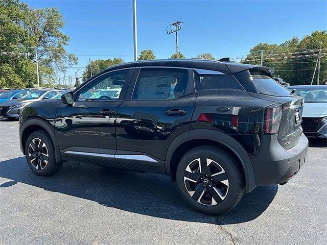 new 2025 Nissan Kicks car, priced at $28,918
