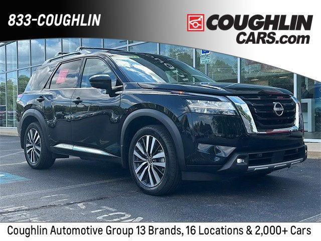 used 2022 Nissan Pathfinder car, priced at $30,790