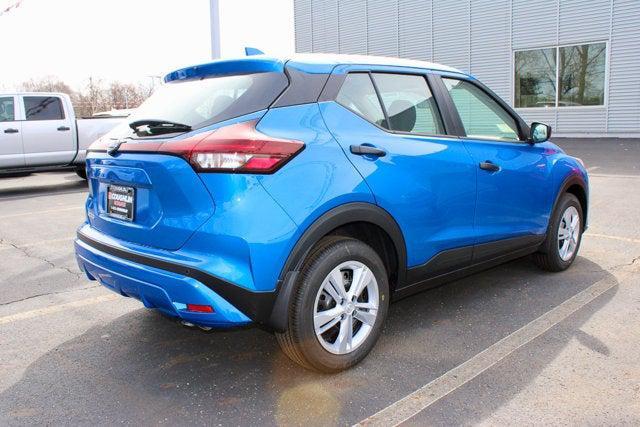 new 2025 Nissan Kicks car, priced at $23,179