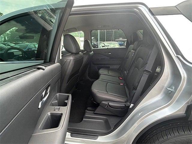 new 2025 Nissan Pathfinder car, priced at $43,912