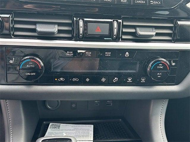 new 2025 Nissan Pathfinder car, priced at $43,912