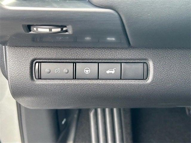 new 2025 Nissan Pathfinder car, priced at $43,912