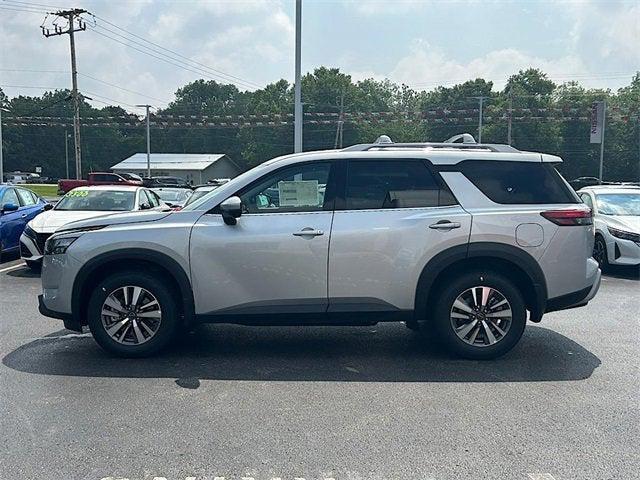 new 2025 Nissan Pathfinder car, priced at $43,912