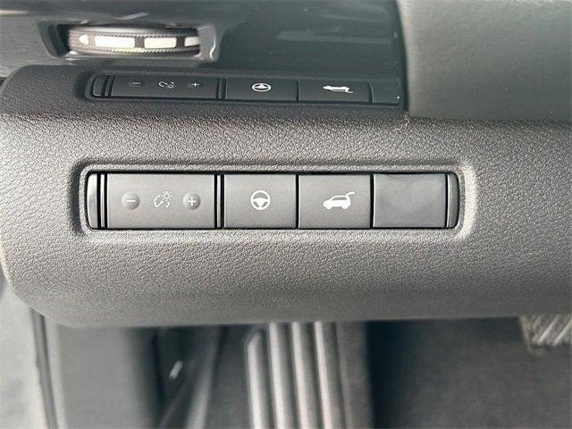 new 2025 Nissan Pathfinder car, priced at $41,368