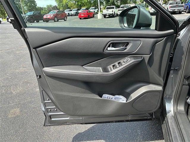 new 2025 Nissan Rogue car, priced at $32,082