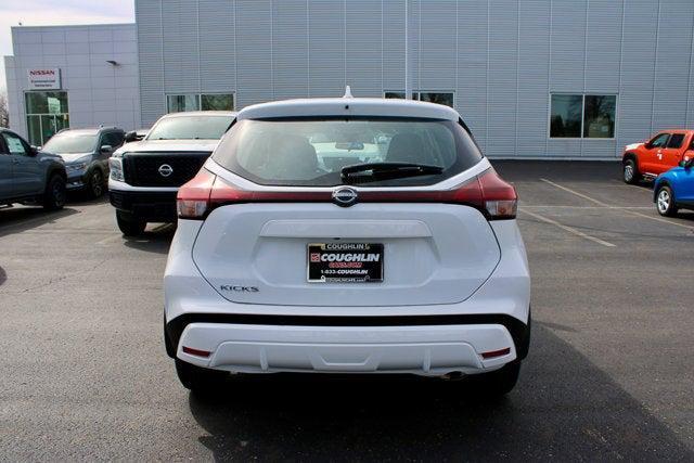 new 2025 Nissan Kicks car, priced at $23,179
