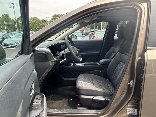 new 2025 Nissan Kicks car, priced at $28,256