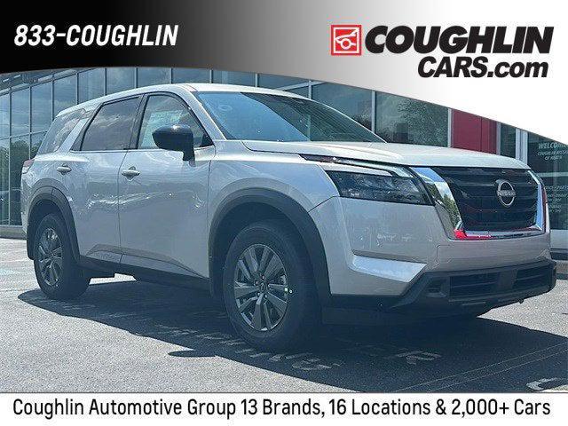 new 2025 Nissan Pathfinder car, priced at $40,360