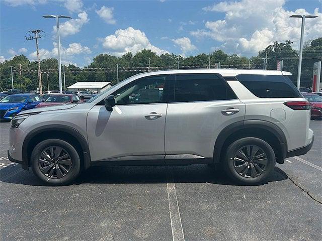 new 2025 Nissan Pathfinder car, priced at $40,360