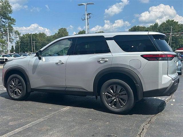 new 2025 Nissan Pathfinder car, priced at $40,360