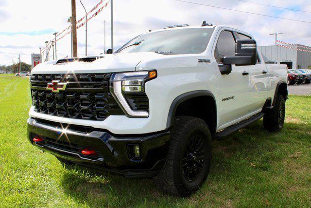 used 2024 Chevrolet Silverado 2500 car, priced at $69,990