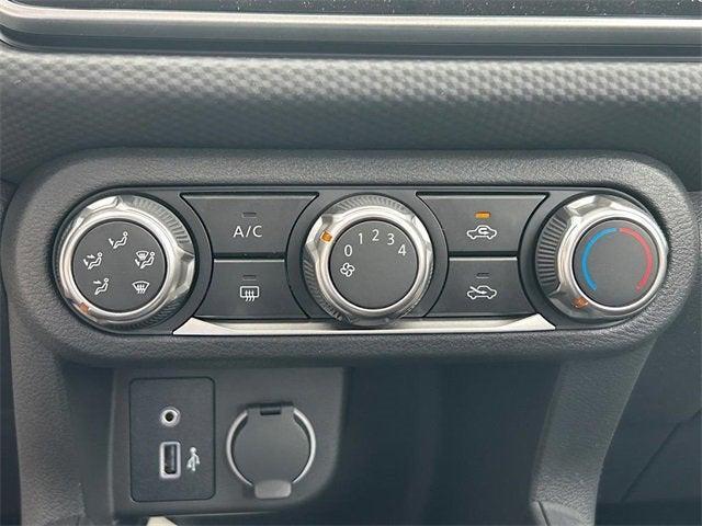 new 2025 Nissan Kicks car, priced at $23,257