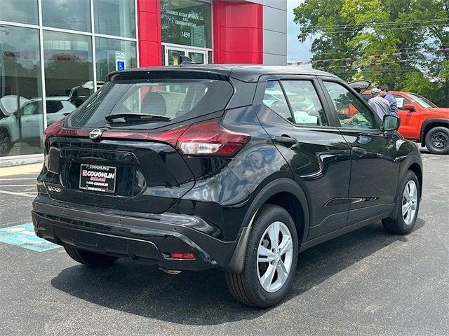 new 2025 Nissan Kicks car, priced at $23,257