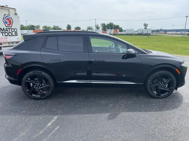 new 2024 Chevrolet Equinox car, priced at $50,795