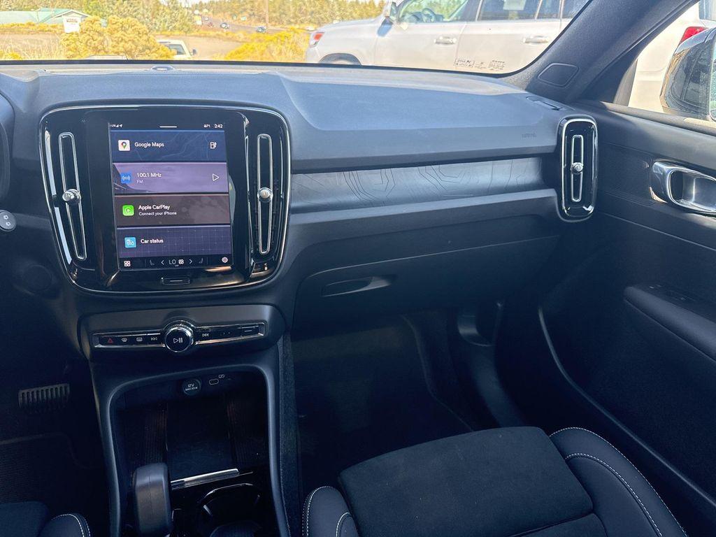 used 2023 Volvo XC40 Recharge Pure Electric car, priced at $33,290
