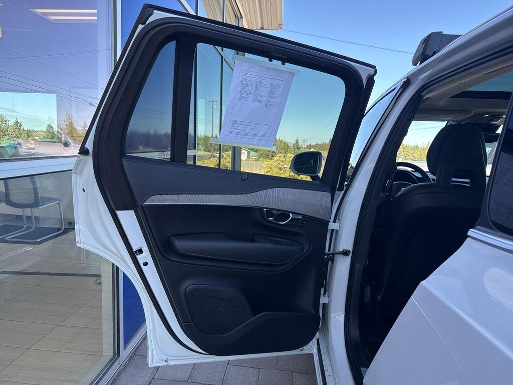 used 2022 Volvo XC90 Recharge Plug-In Hybrid car, priced at $41,190