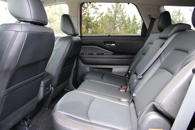 used 2023 Nissan Pathfinder car, priced at $39,993