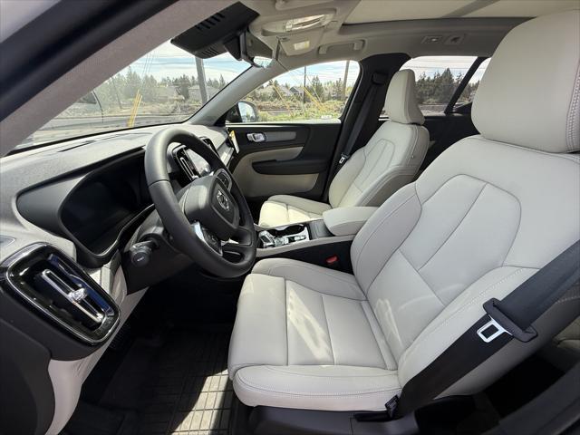 new 2025 Volvo XC40 car, priced at $48,315