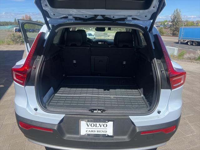 new 2025 Volvo EX90 car, priced at $87,053