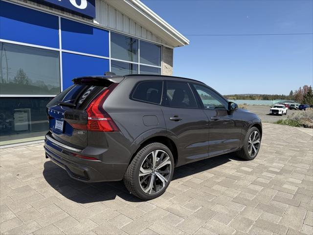 new 2025 Volvo XC60 car, priced at $67,020