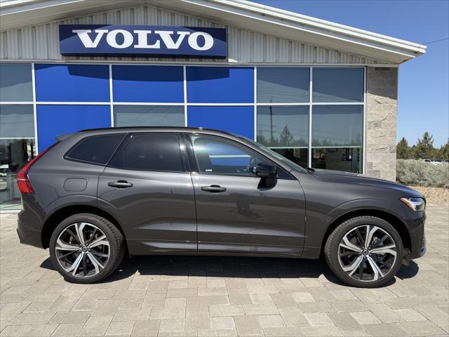 new 2025 Volvo XC60 car, priced at $67,020