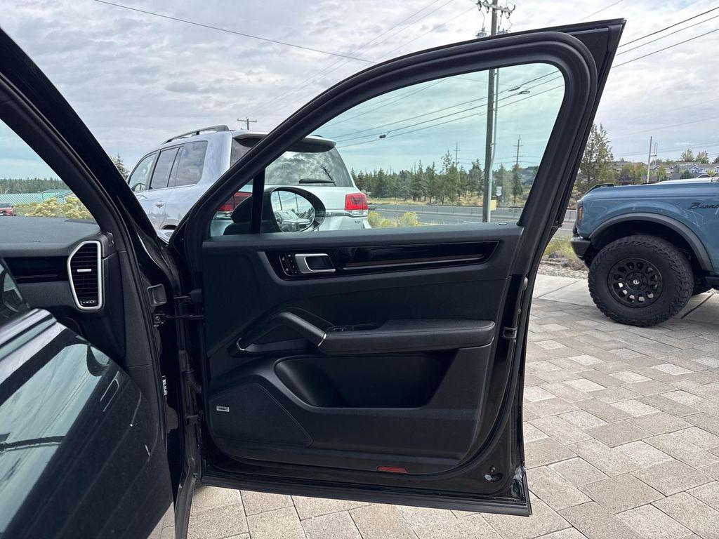 used 2019 Porsche Cayenne car, priced at $47,490