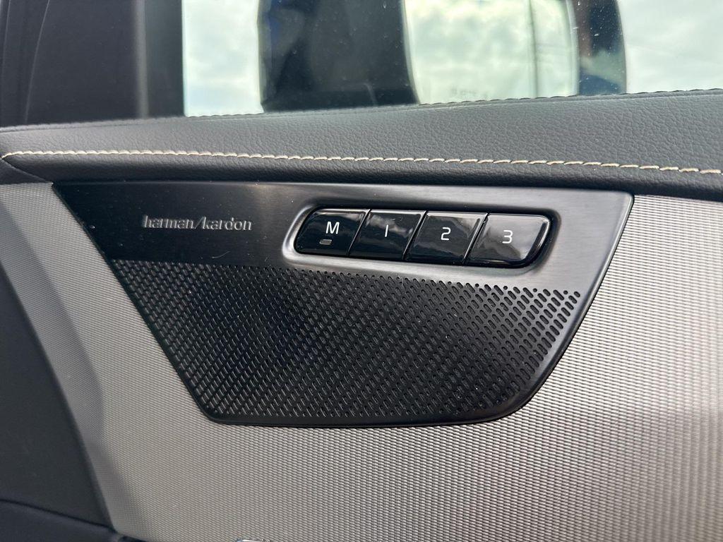 used 2022 Volvo XC90 Recharge Plug-In Hybrid car, priced at $45,990
