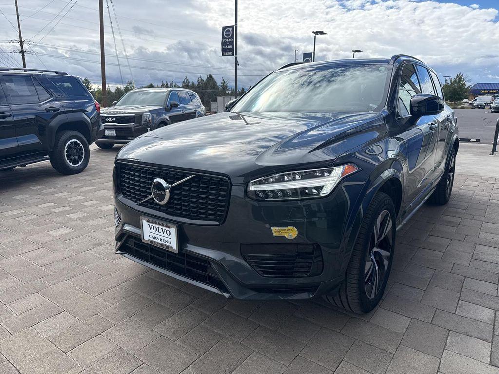 used 2022 Volvo XC90 Recharge Plug-In Hybrid car, priced at $45,990