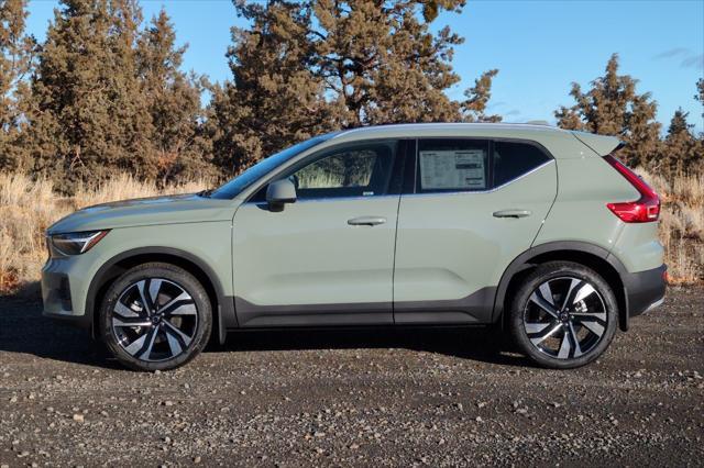 new 2025 Volvo XC40 car, priced at $54,835