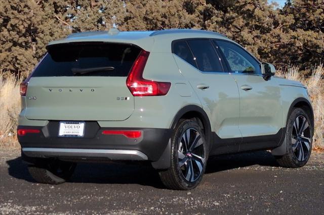 new 2025 Volvo XC40 car, priced at $54,835