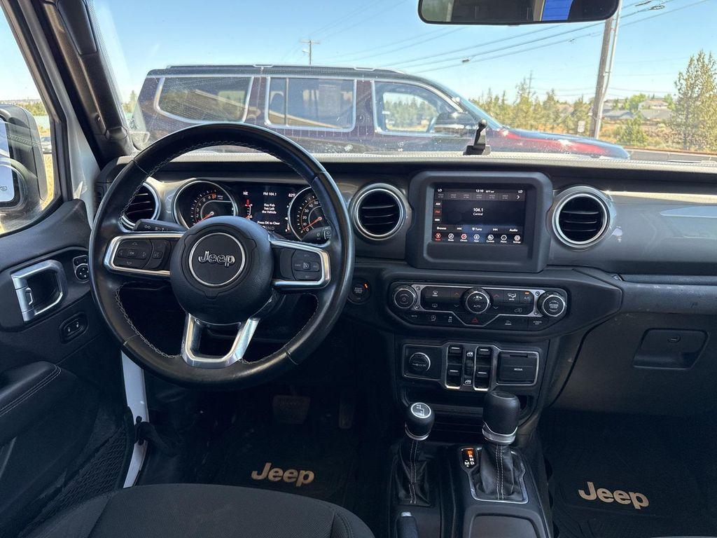 used 2021 Jeep Gladiator car, priced at $33,190