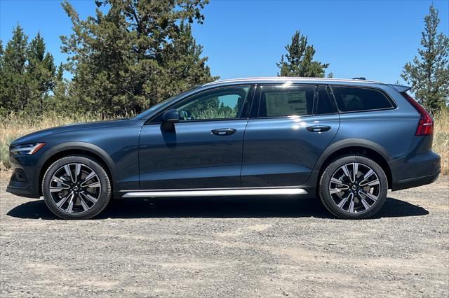 new 2024 Volvo V60 Cross Country car, priced at $58,725