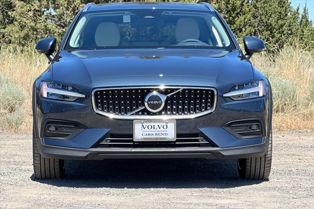 new 2024 Volvo V60 Cross Country car, priced at $58,725