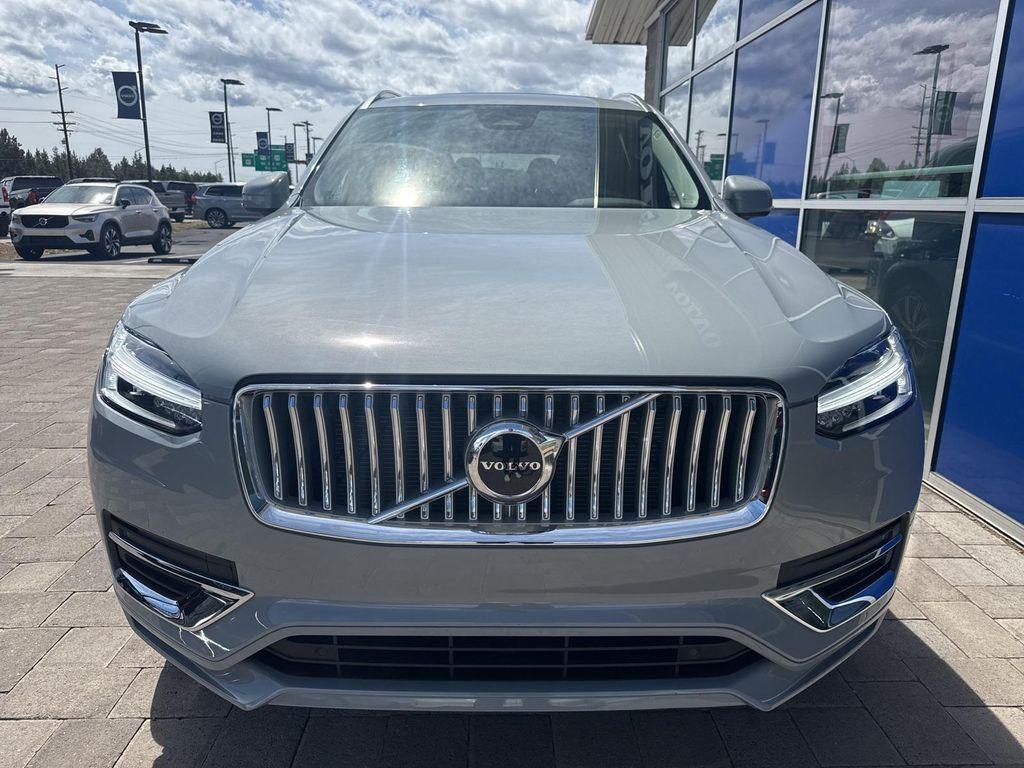 used 2025 Volvo XC90 car, priced at $48,995
