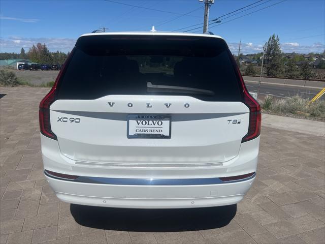 new 2025 Volvo XC90 Plug-In Hybrid car