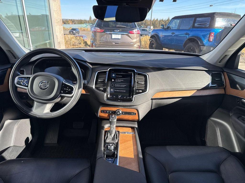 used 2022 Volvo XC90 car, priced at $37,490