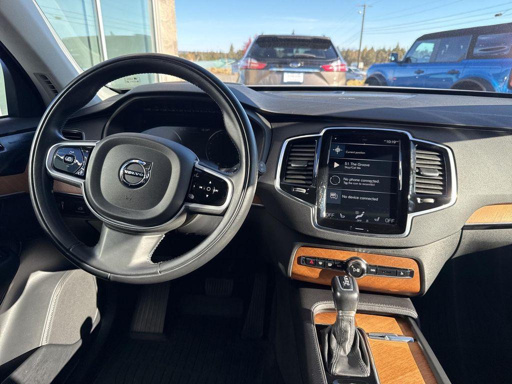 used 2022 Volvo XC90 car, priced at $37,490