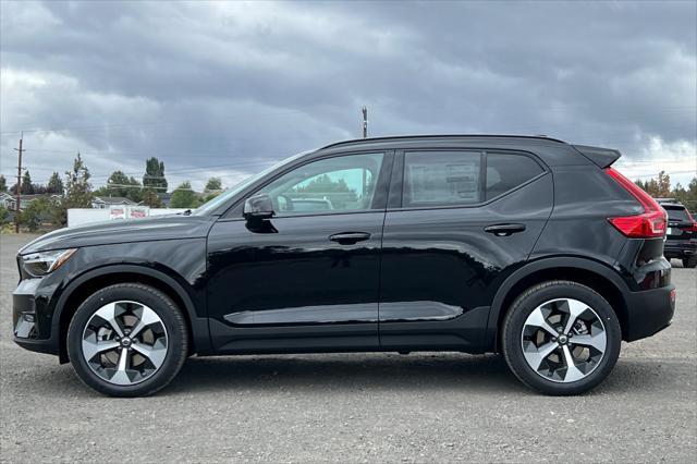 new 2025 Volvo XC40 car, priced at $48,315