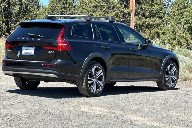 new 2024 Volvo V60 Cross Country car, priced at $55,685