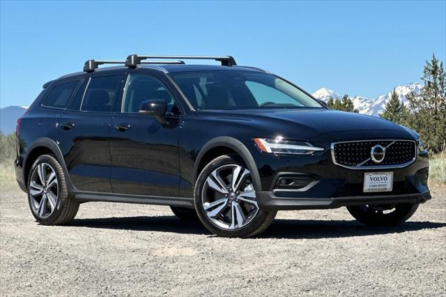 new 2024 Volvo V60 Cross Country car, priced at $55,685