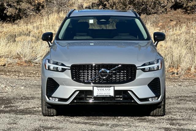 new 2025 Volvo XC60 car, priced at $51,100