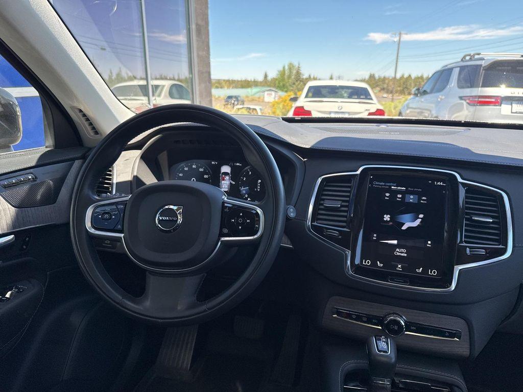 used 2022 Volvo XC90 car, priced at $43,390
