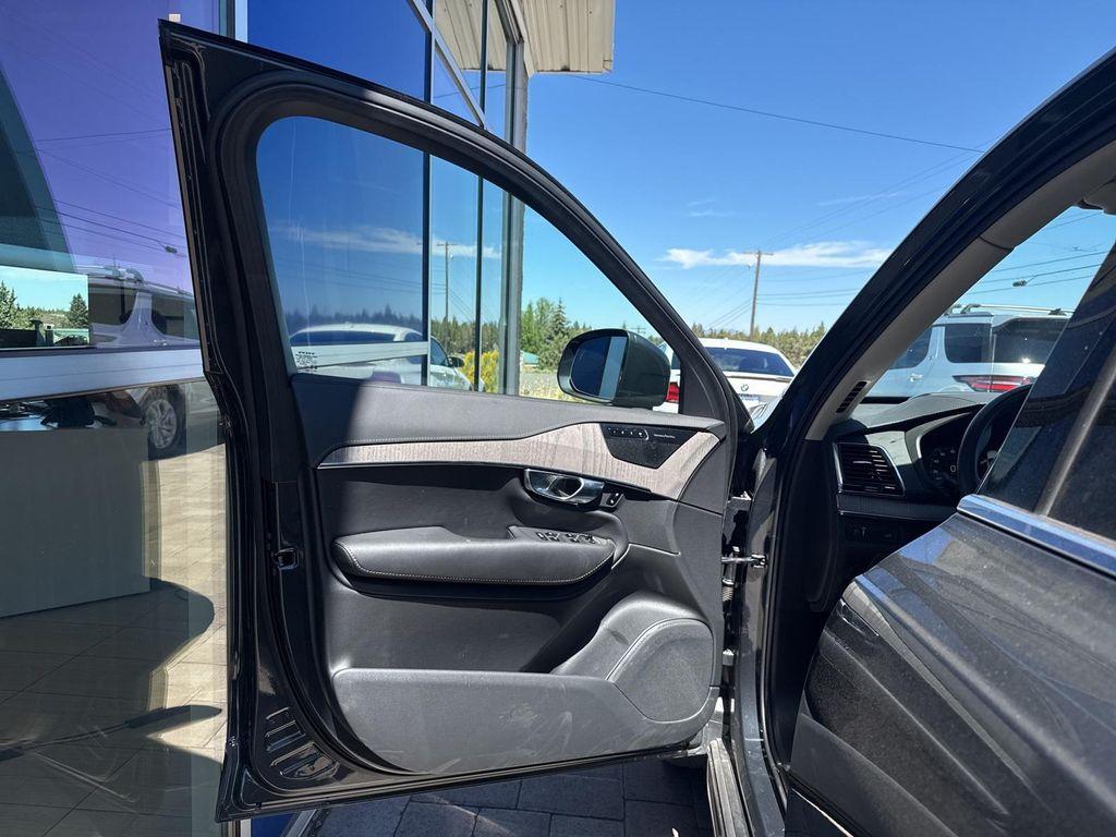 used 2022 Volvo XC90 car, priced at $43,390