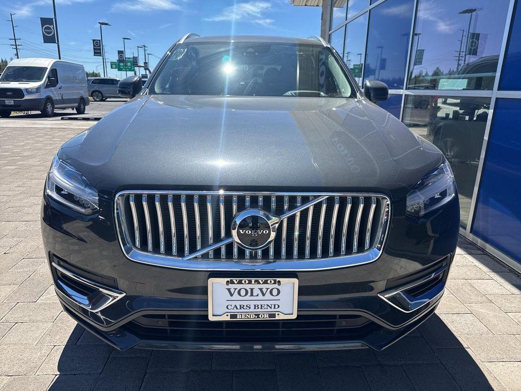 used 2022 Volvo XC90 car, priced at $43,390