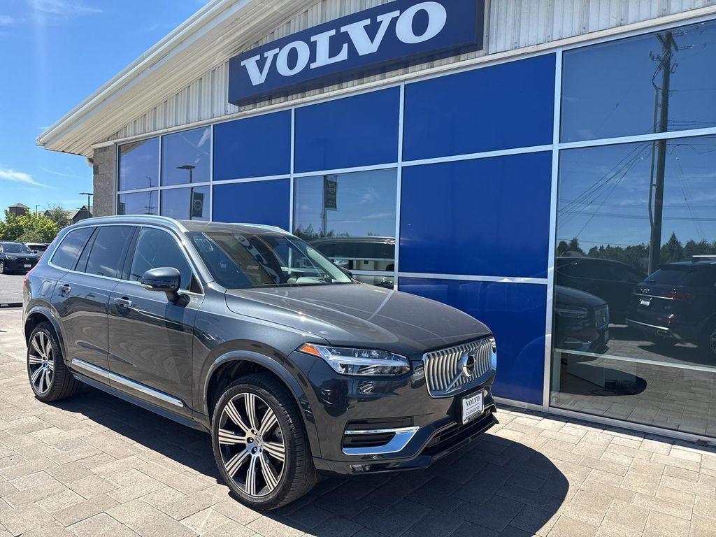 used 2022 Volvo XC90 car, priced at $43,390