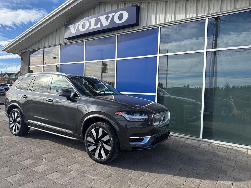 used 2023 Volvo XC90 Recharge Plug-In Hybrid car, priced at $47,490