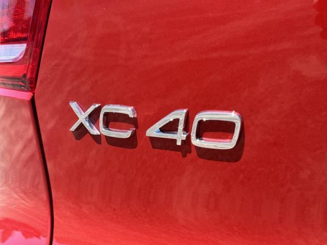 new 2024 Volvo XC40 car, priced at $50,760