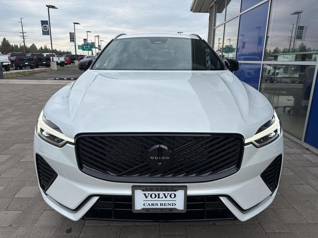 new 2026 Volvo XC60 car, priced at $69,275